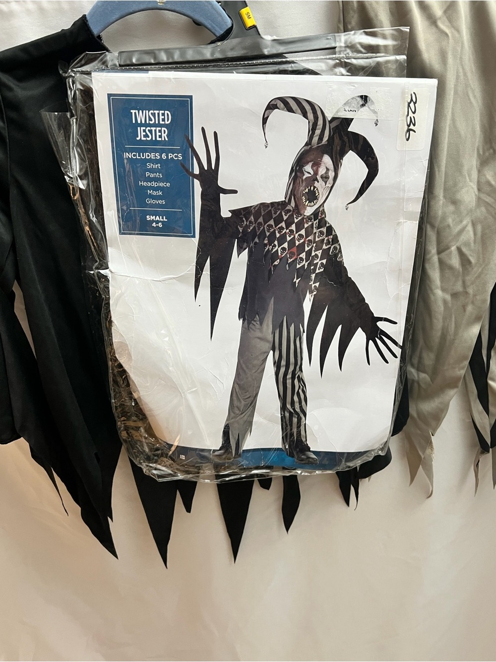 Twisted Jester Kids Halloween Costume Size Small 4-6 6 Piece Scary Clown
